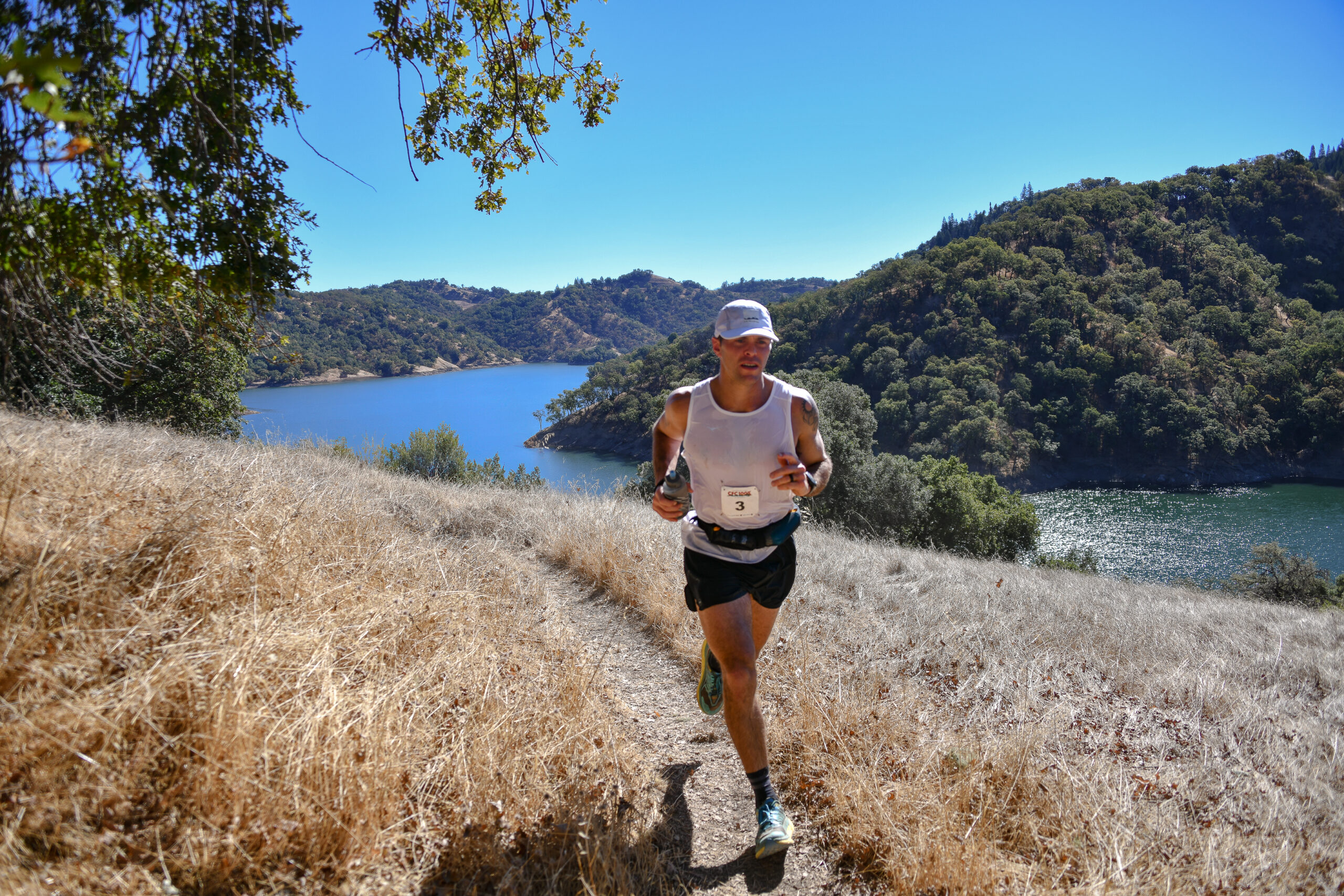 Runner on single-track trail at Lake Sonoma